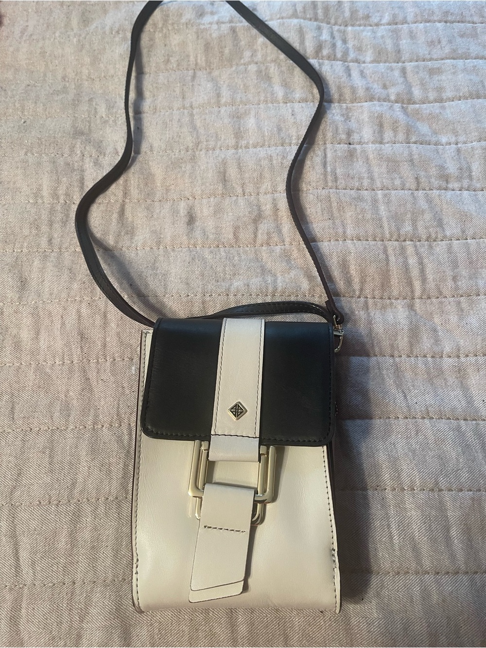 ANTONIO MELANI Black and White Leather Crossbody Phone Bag